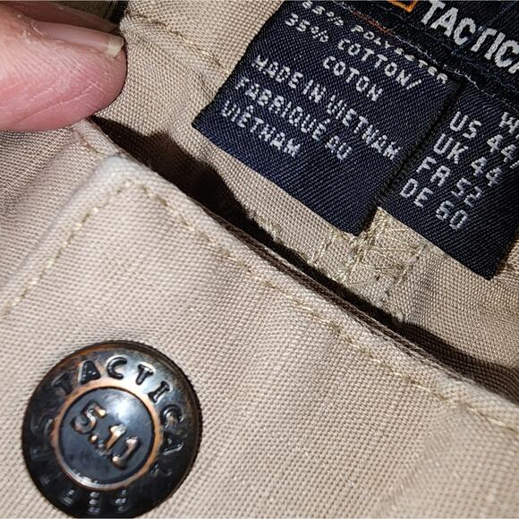 5.11 TACTICAL EUC MENS SIZE 44 X 30 TACTICAL KHAKI MILITARY PANTS - Picture 4 of 11